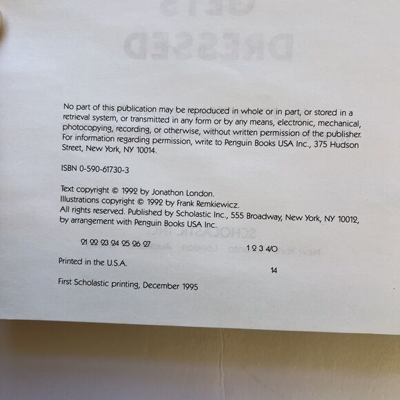 Froggy Childrens Books Set of 4 Paperback Sleepover Gets Dressed Bakes a Cake - Picture 9 of 13